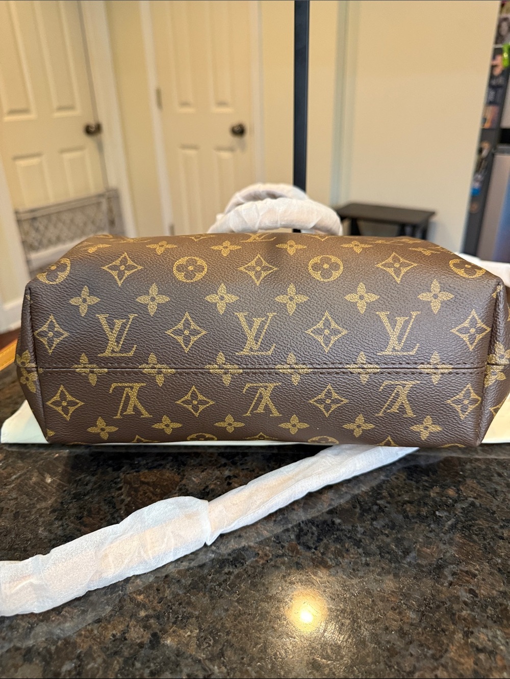 LV Terrene Monogram Canvas Tote with Vachetta Trim - Picture 8 of 15